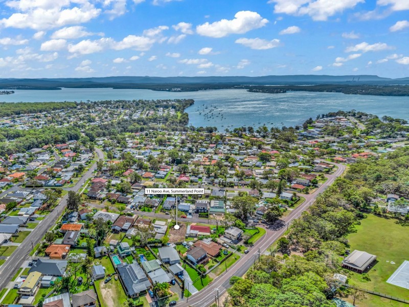 11 Naroo Avenue, Summerland Point NSW 2259