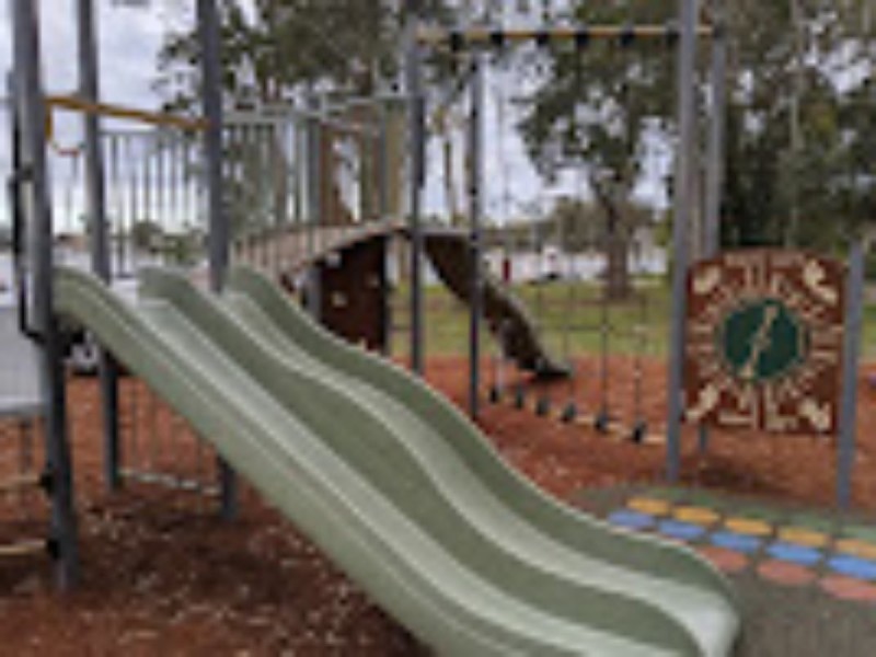 11 Naroo Avenue, Summerland Point NSW 2259