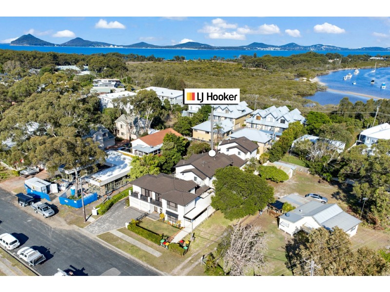 3/4 Booner Street, Hawks Nest NSW 2324