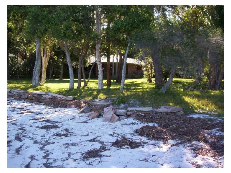 14 Koree Street, Pindimar NSW 2324