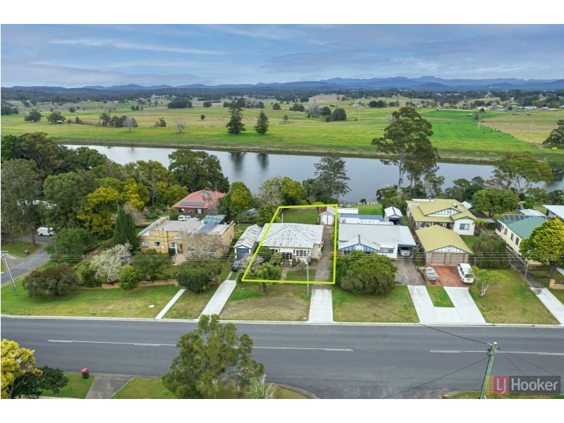 70 River Street, West Kempsey NSW 2440