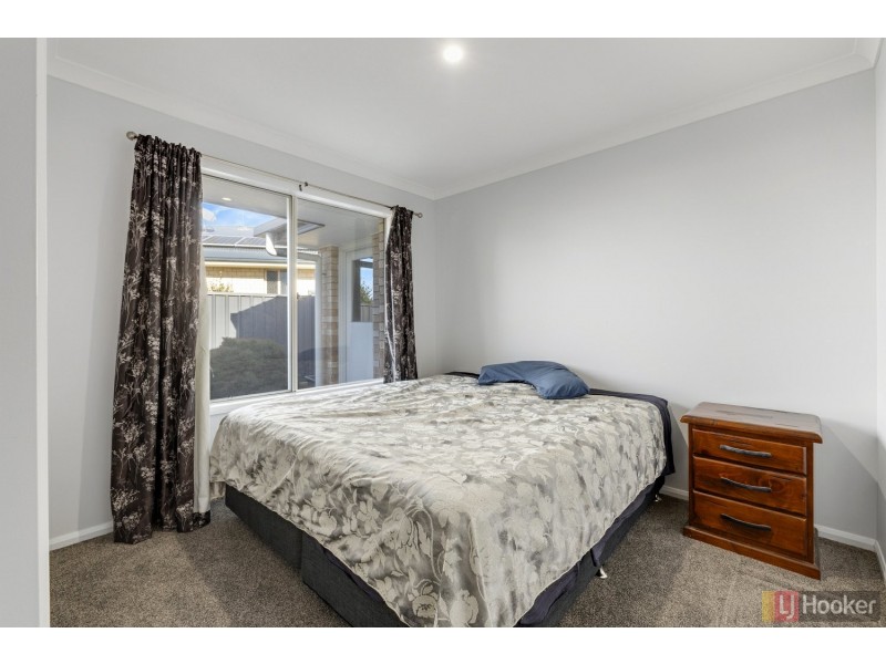 11 James Ramsay Place, West Kempsey NSW 2440