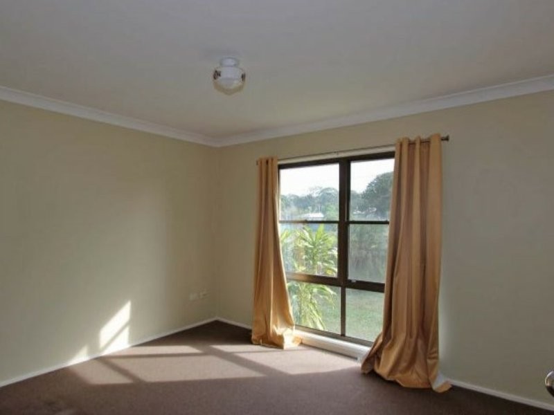 9 Robert Eggins Street, South Kempsey NSW 2440