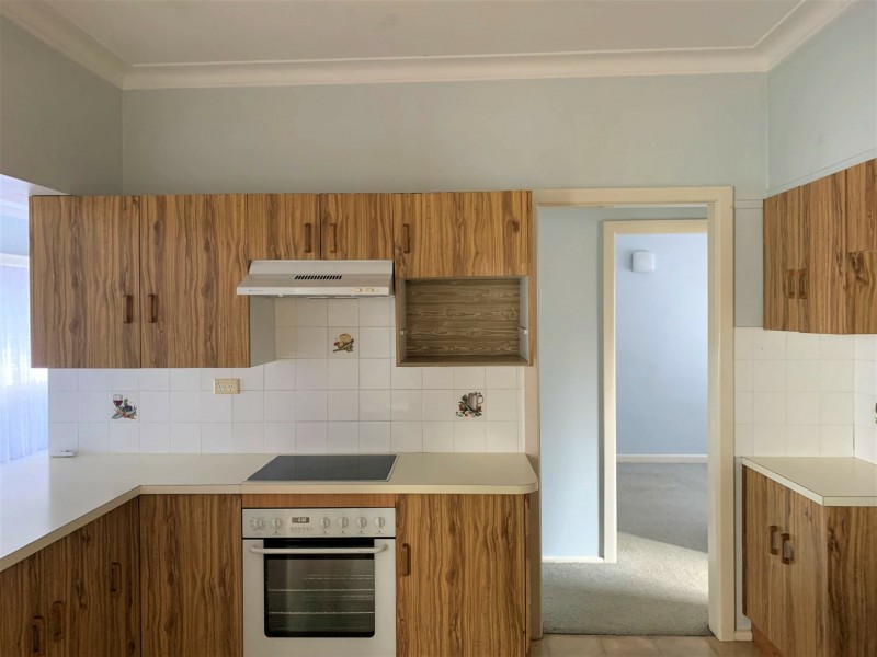 12 Elrington Avenue, West Kempsey NSW 2440