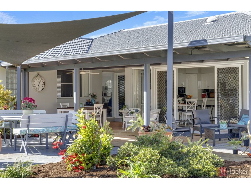 25 Athol Elliott Pl, South West Rocks NSW 2431