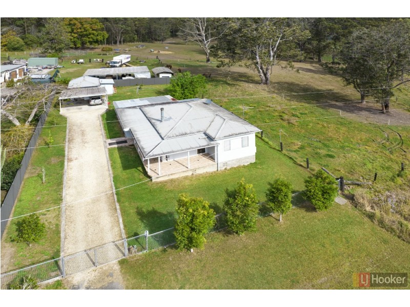 142 Crescent Head Road, South Kempsey NSW 2440
