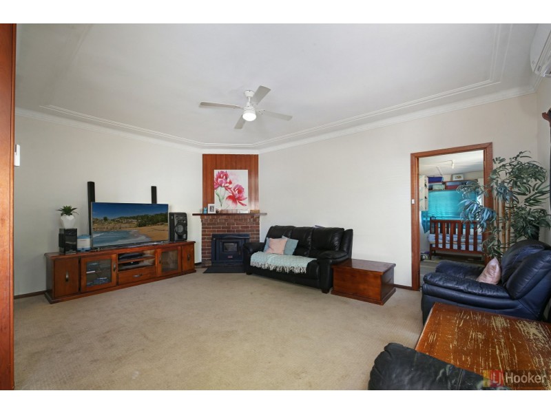 32 Broughton Street, West Kempsey NSW 2440