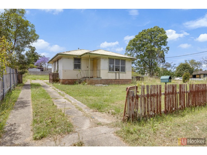 4 Reginald Ward Street, South Kempsey NSW 2440