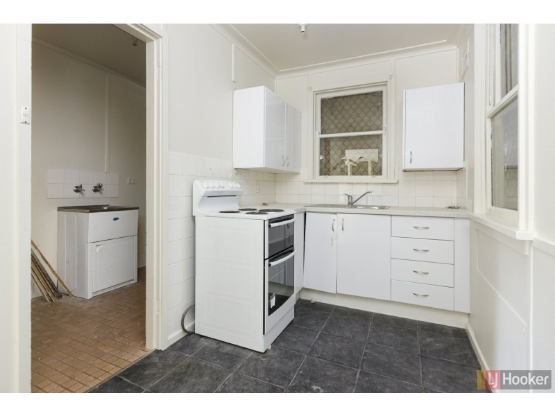 4 Reginald Ward Street, South Kempsey NSW 2440