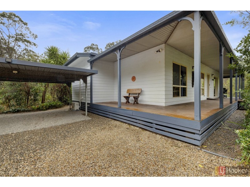 1493 Armidale Road, Corangula NSW 2440