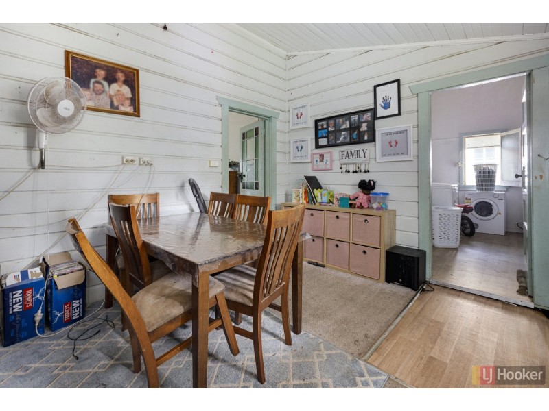 10 Wide Street, West Kempsey NSW 2440