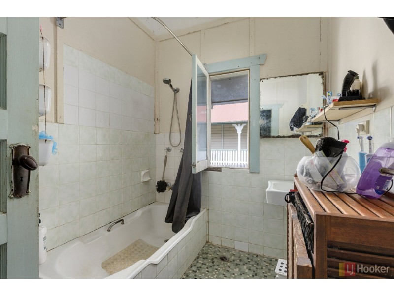 10 Wide Street, West Kempsey NSW 2440