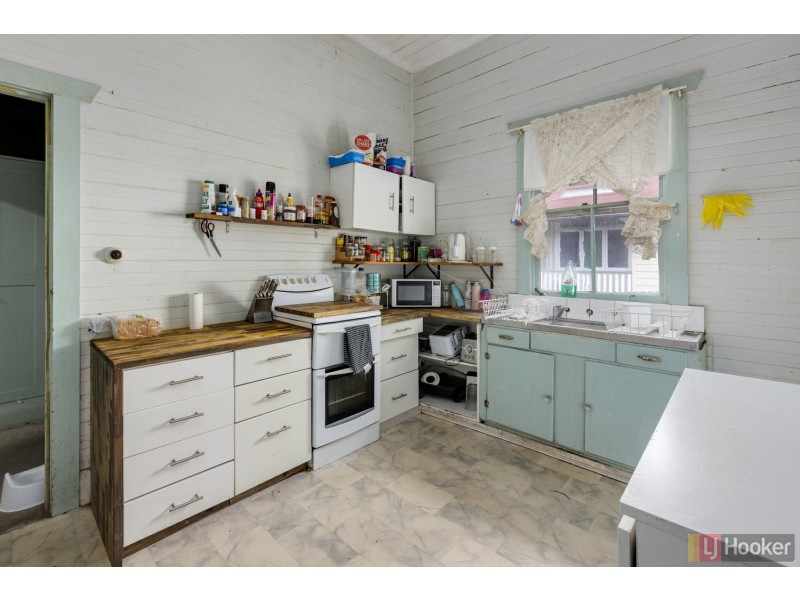 10 Wide Street, West Kempsey NSW 2440