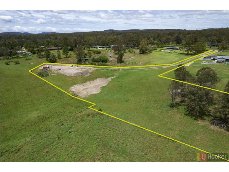 402 Gowings Hill Road, Dondingalong NSW 2440