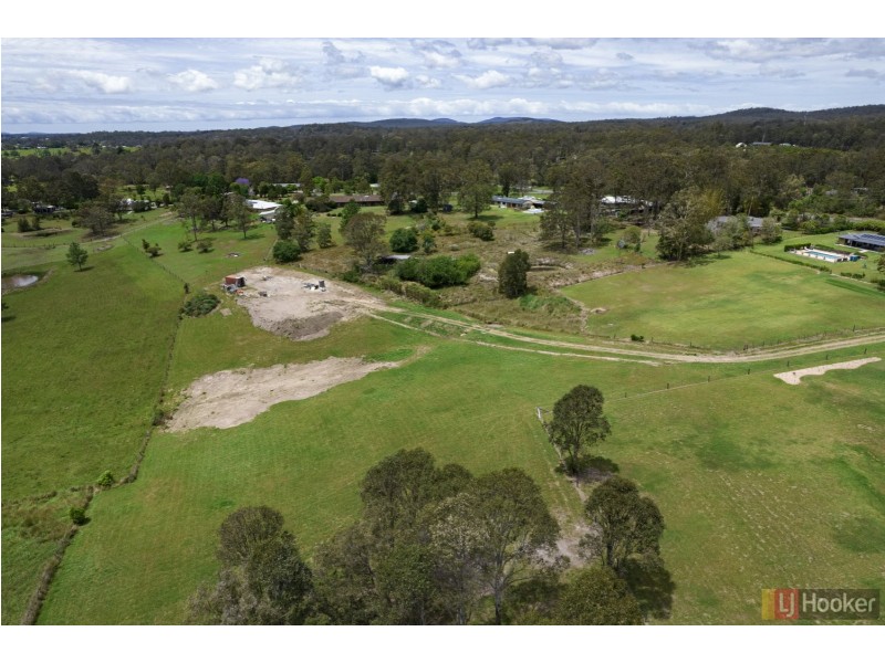 402 Gowings Hill Road, Dondingalong NSW 2440
