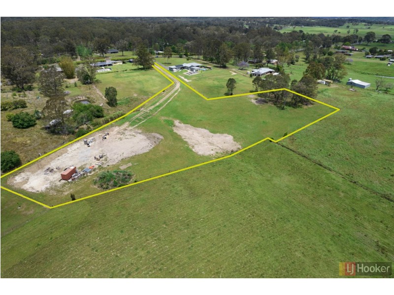 402 Gowings Hill Road, Dondingalong NSW 2440