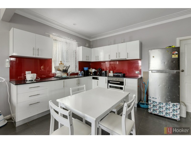 37 Cameron Street, West Kempsey NSW 2440