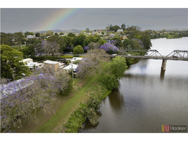 1 Ferry Street, East Kempsey NSW 2440