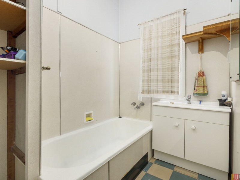 22 Cochrane Street, West Kempsey NSW 2440