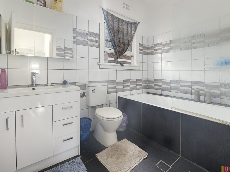 2 Angus McNeil Crescent, South Kempsey NSW 2440