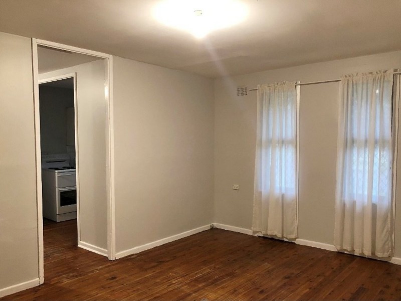 18 Keith Moses Cres, West Kempsey NSW 2440