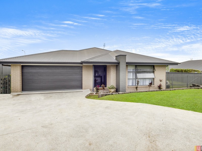 1 Prior Cct, West Kempsey NSW 2440