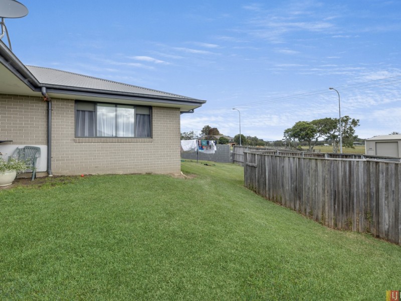 1 Prior Cct, West Kempsey NSW 2440