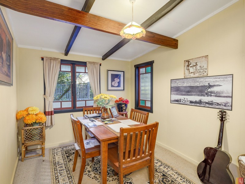 11 Greenfields Ave, West Kempsey NSW 2440