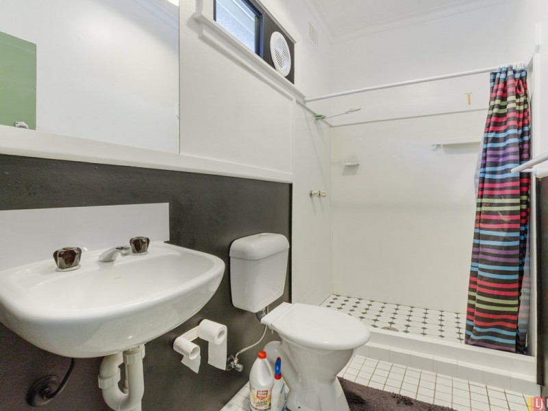 11 Greenfields Ave, West Kempsey NSW 2440