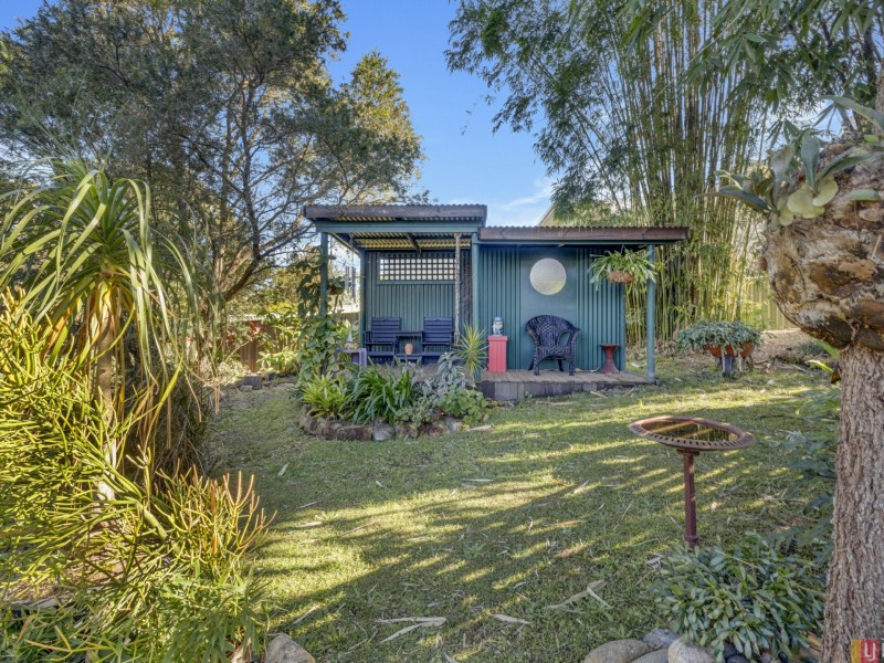 11 Greenfields Ave, West Kempsey NSW 2440