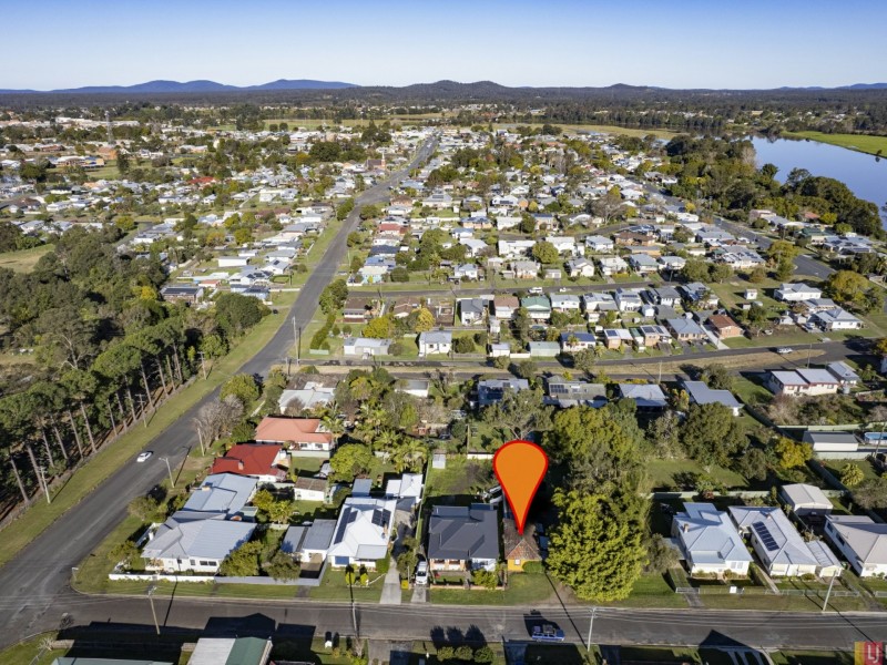 11 Greenfields Ave, West Kempsey NSW 2440