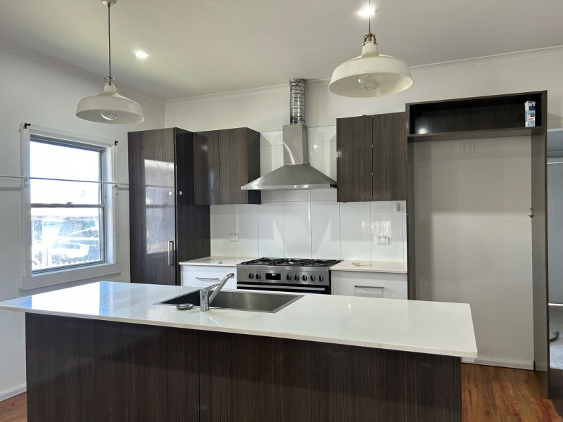 16 Middleton Street, South Kempsey NSW 2440