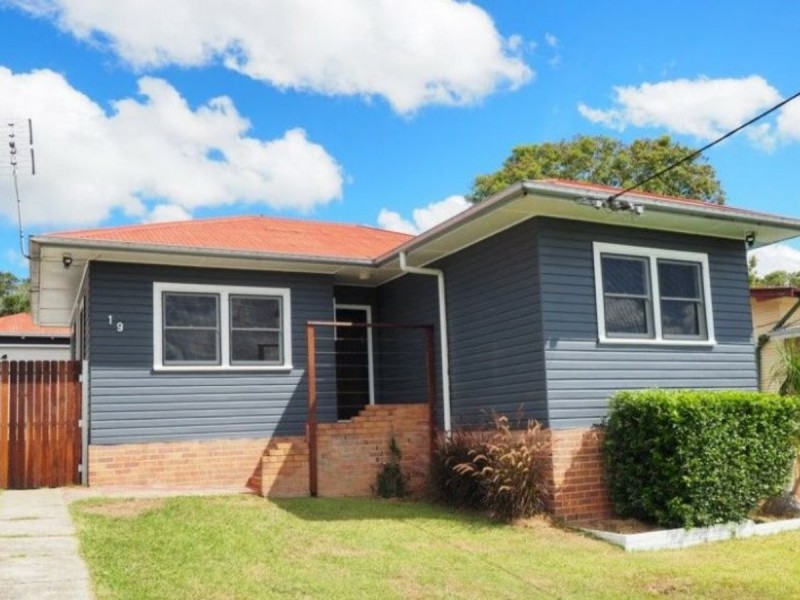 19 Tabrett Street, West Kempsey NSW 2440
