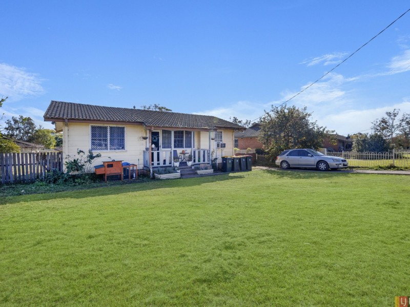 35 Gordon Nixon Ave, West Kempsey NSW 2440