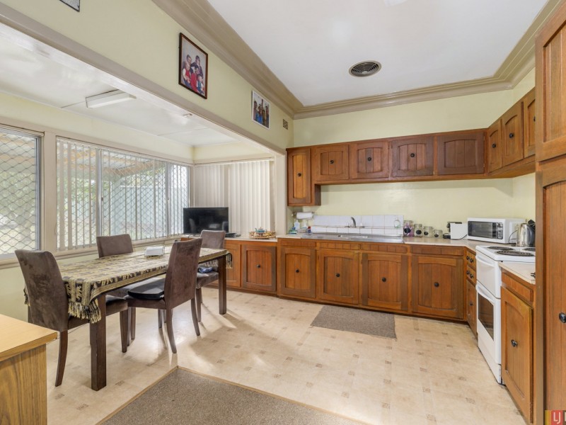 84 Bloomfield Street, South Kempsey NSW 2440