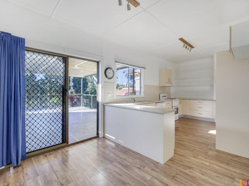 19 Albert Street, South Kempsey NSW 2440