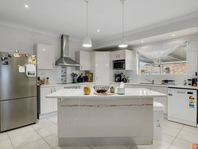23 Cecil Baldwin Close, West Kempsey NSW 2440