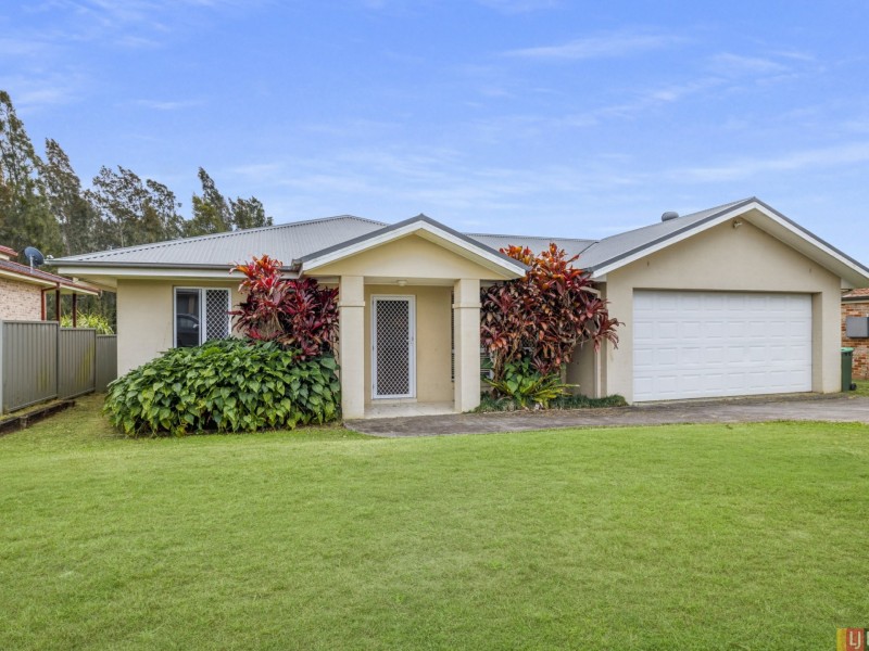 23 Cecil Baldwin Close, West Kempsey NSW 2440