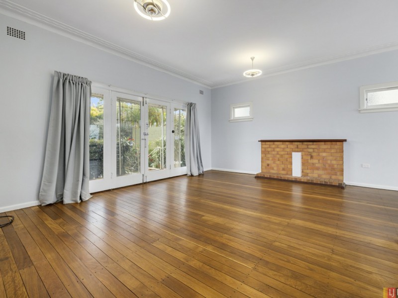 43 Lord Street, East Kempsey NSW 2440