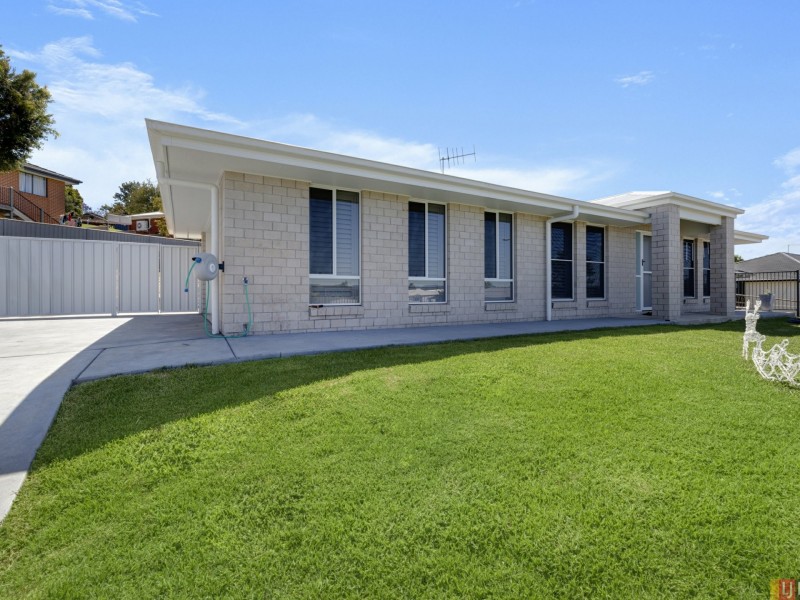 12 Springfields Drive, Greenhill NSW 2440