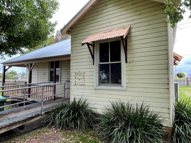 5 Kemp Street, West Kempsey NSW 2440