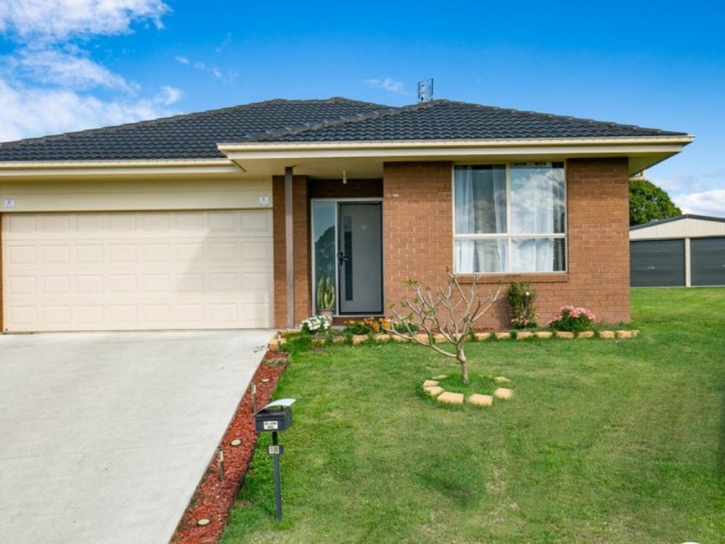 10 Yates Place, West Kempsey NSW 2440