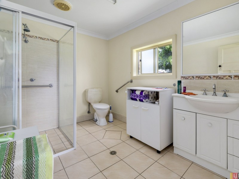 60 Armidale Road, Yarravel NSW 2440