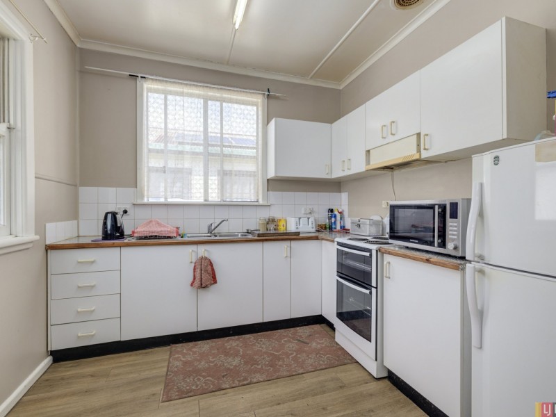 28 Macquarie Street, South Kempsey NSW 2440