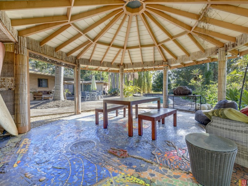 583 Beranghi Road, Crescent Head NSW 2440