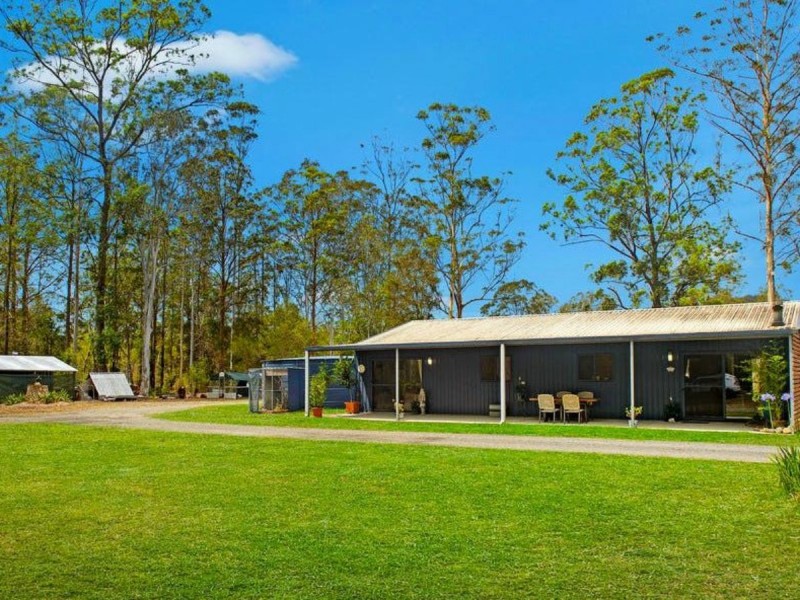 551 Smiths Creek Road, Kundabung NSW 2441