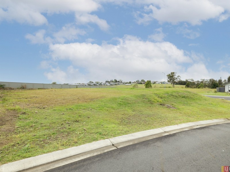 2 Panton Place, West Kempsey NSW 2440