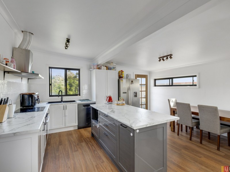 12 Carrington Street, West Kempsey NSW 2440