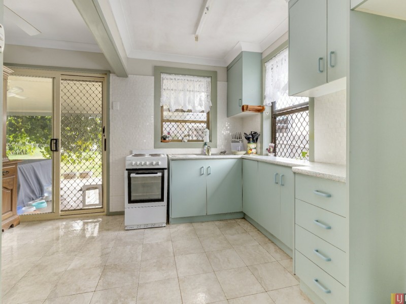 40 Clarence Ryan Avenue, West Kempsey NSW 2440