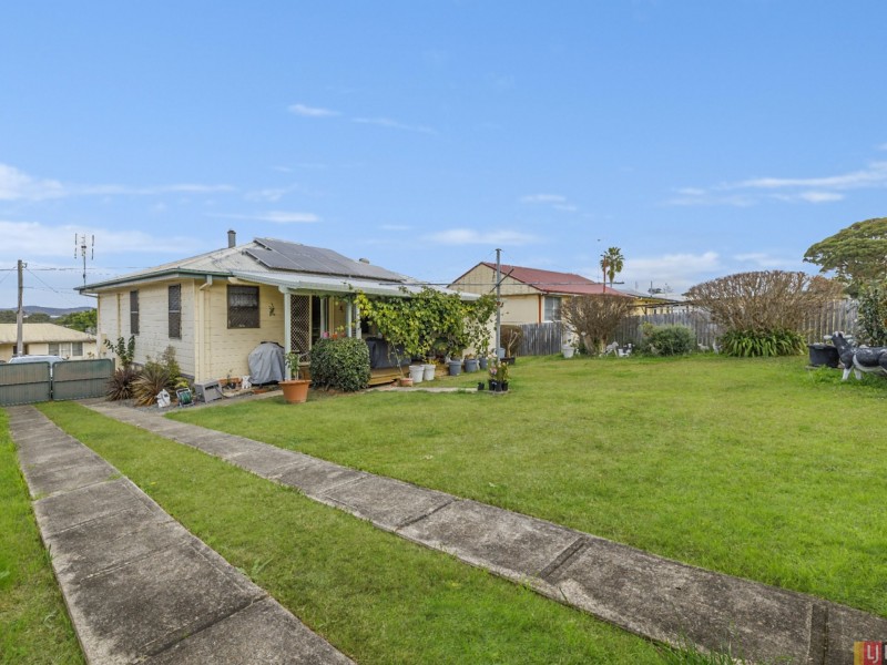40 Clarence Ryan Avenue, West Kempsey NSW 2440